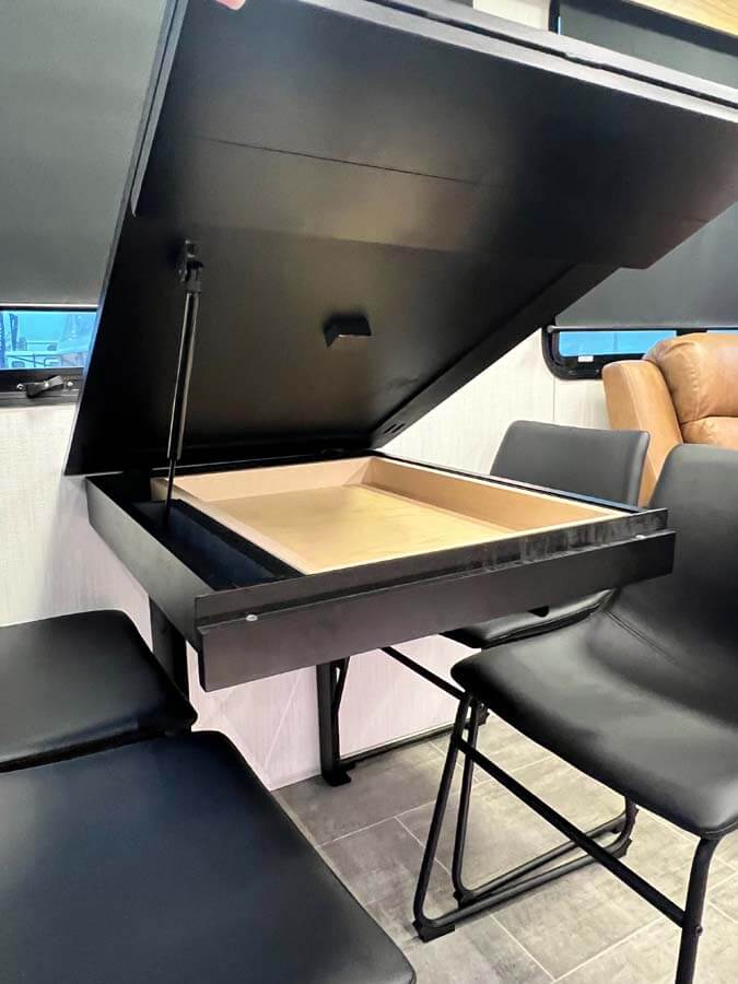 An extending table and more hidden storage